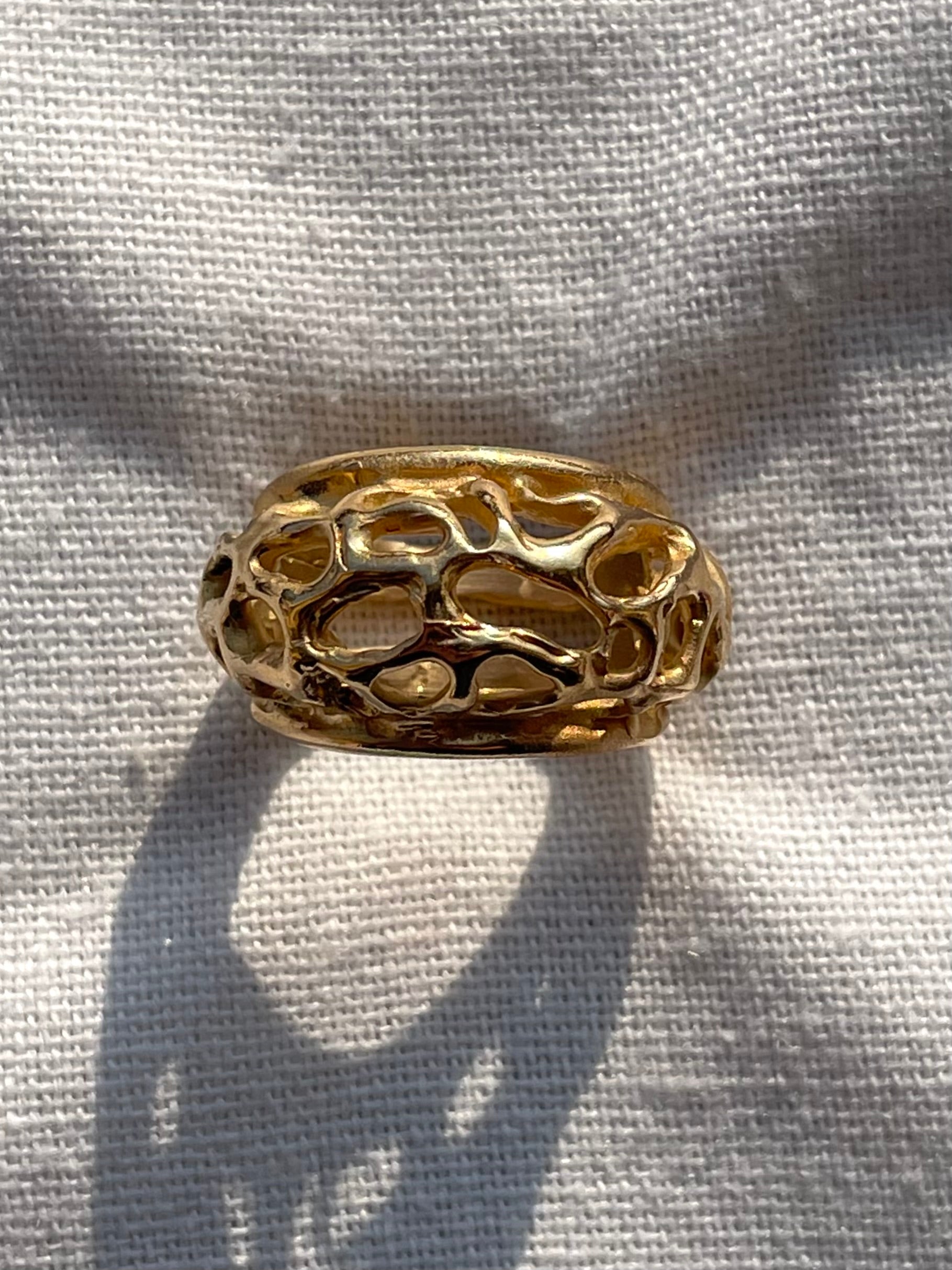 anello interamente fatto a mano in italia da aneís jewelry