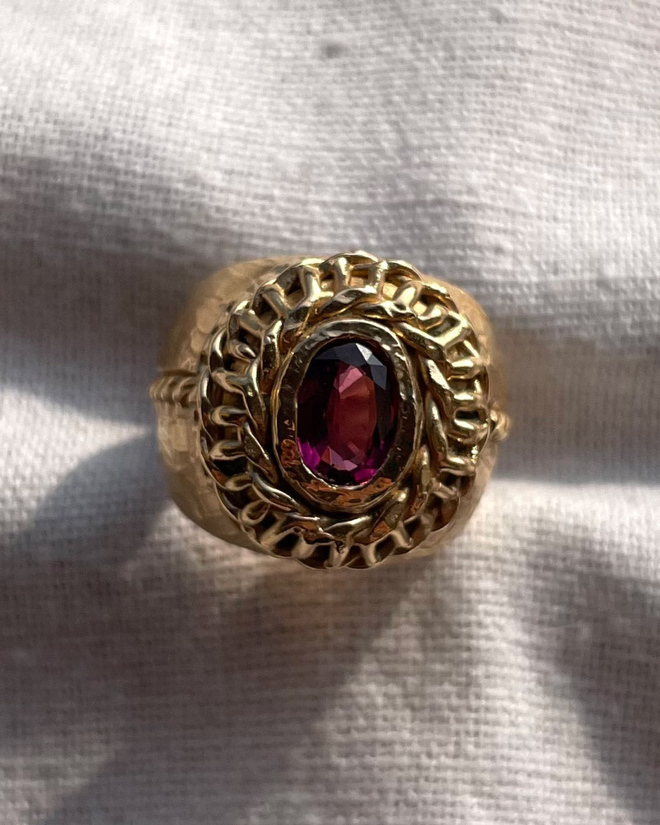 anello dumas con pietra purple garnet in bronzo giallo